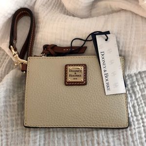 DOONEY AND BOURKE PEBBLE GRAIN LEATHER TOP ZIP CARD CASE WALLET WRISTLET NWT!